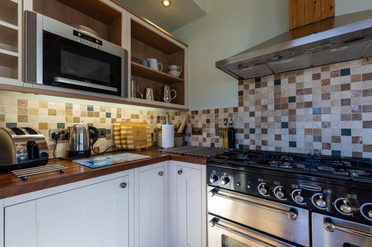 פורטרי Shore Cottage Isle Of Skye מראה חיצוני תמונה